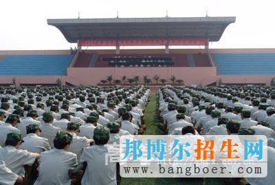 濟寧學院校園一角7546
