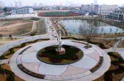 安徽國(guó)防科技職業(yè)學(xué)院軍工魂廣場(chǎng)5084