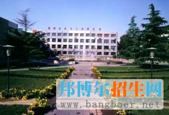 保定電力職業(yè)技術學院校園一角2128