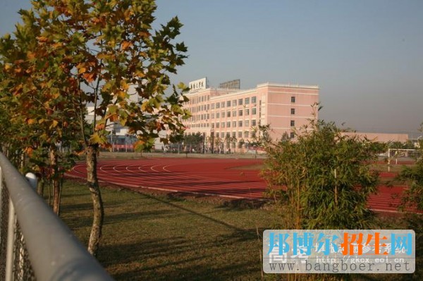 上海濟光職業(yè)技術學院校園圖片11076