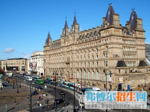 上海理工大學(xué)中英國際學(xué)院利物浦約翰莫爾斯大學(xué)1228