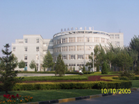 廊坊職業(yè)技術(shù)學院校園一角2166