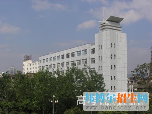 臺州科技職業(yè)學(xué)院校園一角4020