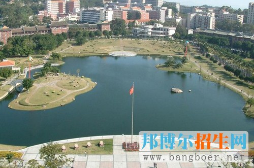 廈門(mén)大學(xué)鳥(niǎo)瞰廈門(mén)大學(xué)5595