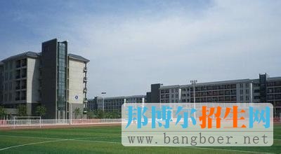 河南財經(jīng)政法大學3