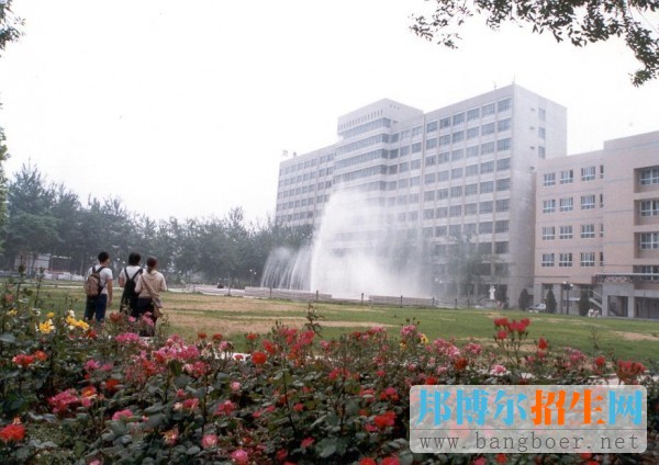 天津商業(yè)大學