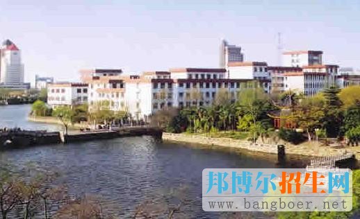 南通大學(xué)