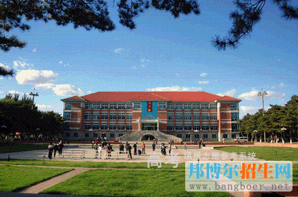 遼寧工程技術(shù)大學(xué)校園一角3968