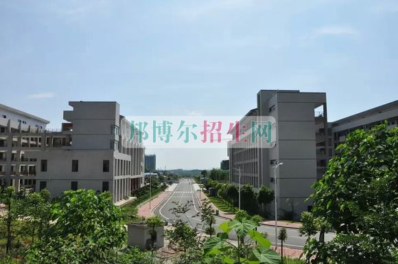 湖南交通工程職業(yè)技術(shù)學院招生辦聯(lián)系電話