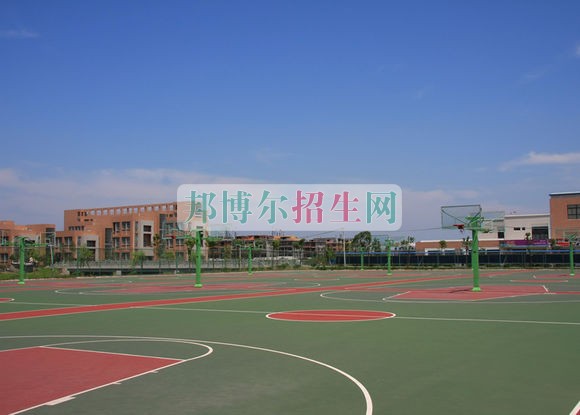浙江交通職業(yè)技術(shù)學(xué)院招生辦聯(lián)系電話(huà)