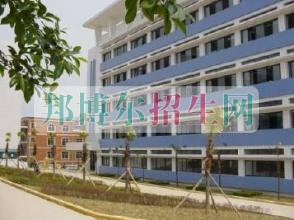 自貢市旅游職業(yè)高級中學2016年報名條件、招生對象