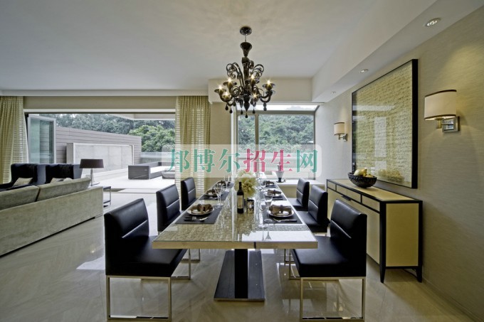 室內(nèi)設(shè)計(jì)專(zhuān)業(yè)學(xué)校哪個(gè)好