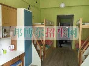 上海旅游高等專科學(xué)校宿舍條件