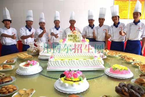 學廚師哪個學校好