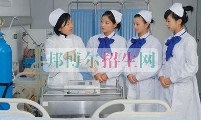 中?？谇会t(yī)學(xué)考大專