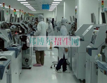 100分能上應用電子技術(shù)嗎