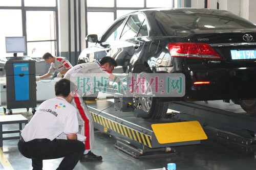 成都初中生可以讀汽車運用與維修嗎