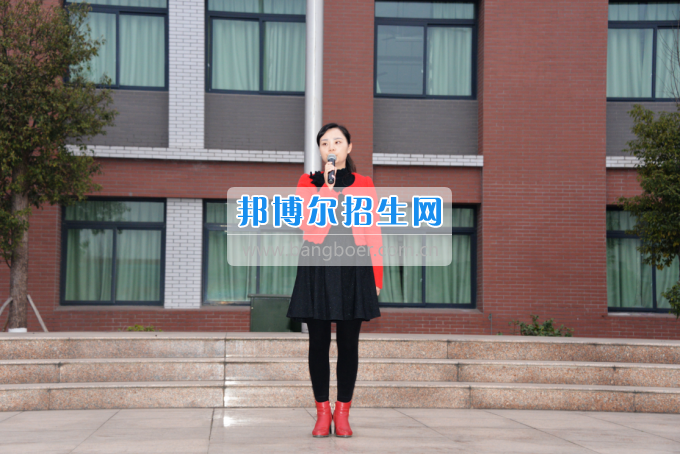 川南幼兒師范高等?？茖W校舉行新學期 “開學第一課”活動