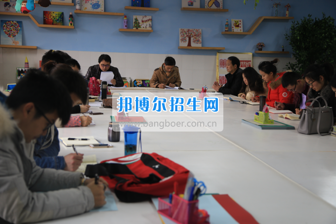 川北幼兒師范高等?？茖W校落實黨委主體責任加強基層組織建設