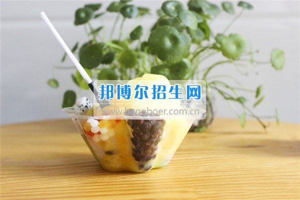 成都希望航空職業(yè)學(xué)校美味冷飲大曝光！據(jù)說，正數(shù)第三的是同學(xué)們最喜愛的冷飲！