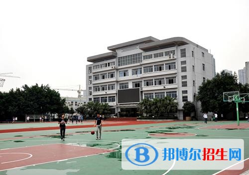 重慶機(jī)械電子高級(jí)技工學(xué)校2018年報(bào)名條件、招生對(duì)象