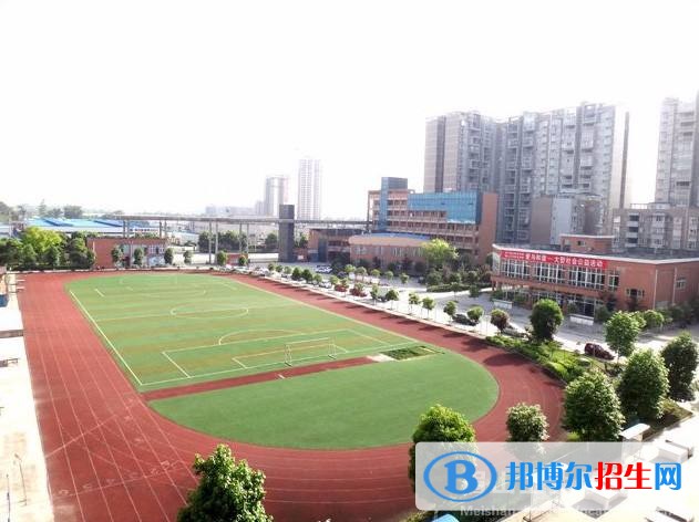 綿陽陽光職業(yè)技術(shù)學(xué)校2018年報名條件、招生對象