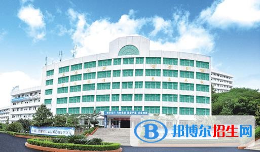 自貢倍樂(lè)職業(yè)技術(shù)學(xué)校2018年報(bào)名條件、招生對(duì)象