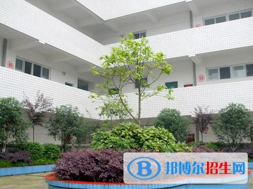 內(nèi)江技工學校