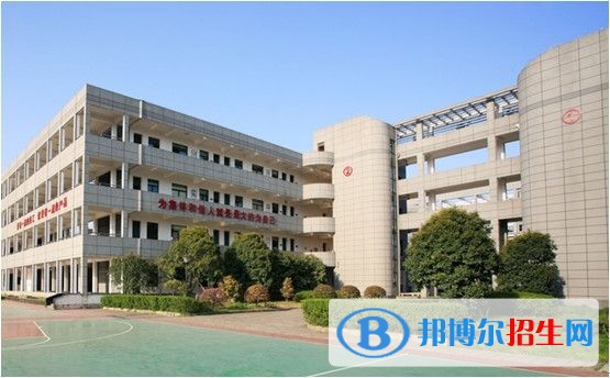 西安利君醫(yī)藥技工學校2018年報名條件、招生對象