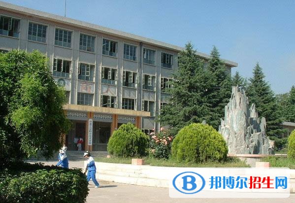 甘肅省機械工業(yè)學校