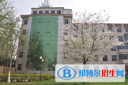 石家莊建設(shè)科技職業(yè)中專學(xué)校2018年報(bào)名條件、招生對(duì)象