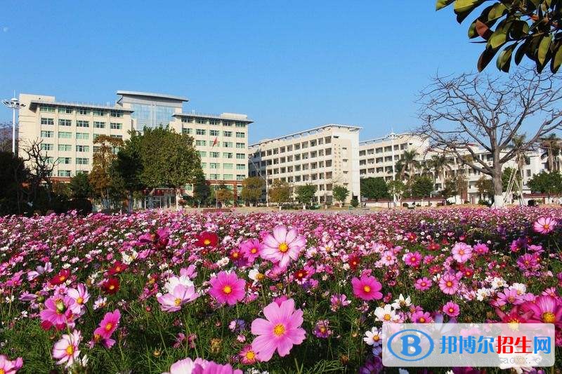 靖邊職業(yè)教育中心2018年報(bào)名條件、招生對(duì)象