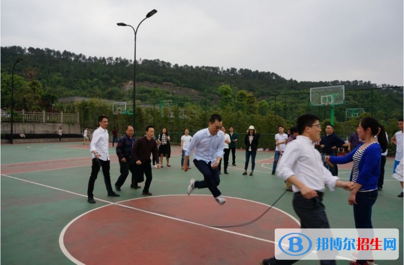 重慶建筑工程職業(yè)學(xué)院2019年單招錄取分?jǐn)?shù)線