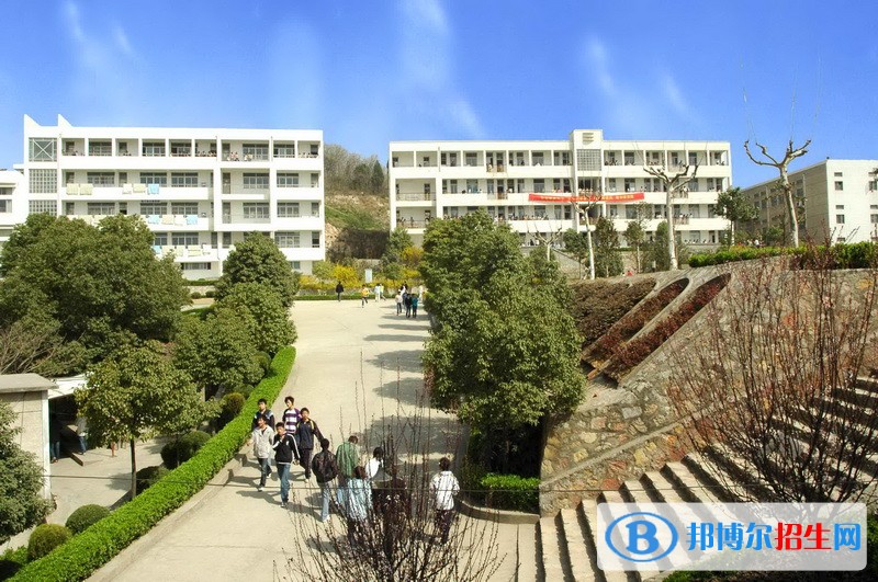 南京工程高等職業(yè)學(xué)校2018年報名條件、招生對象