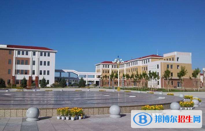 河北工業(yè)職業(yè)技術(shù)學(xué)院單招報(bào)名時(shí)間