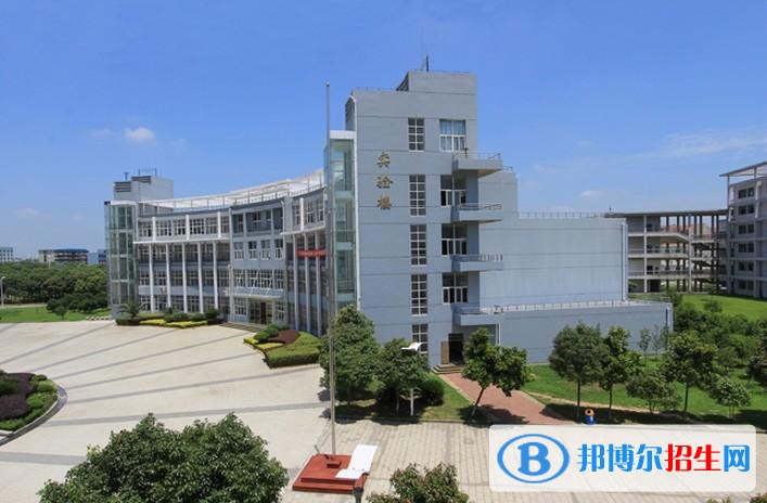 貴州高中畢業(yè)讀中專學校