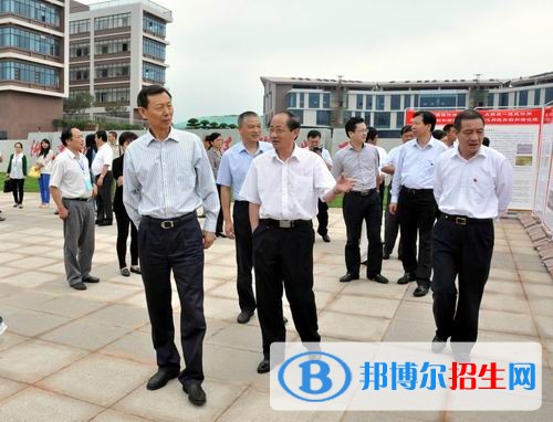 貴州讀中專學(xué)?？梢钥即髮W(xué)嗎