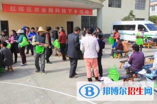 玉溪沒高中畢業(yè)證能去中專學校