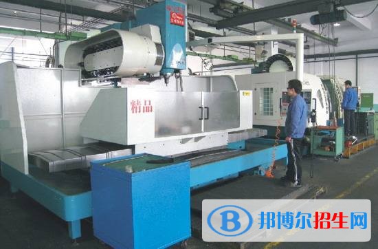 六盤水讀中專學校什么專業(yè)最好