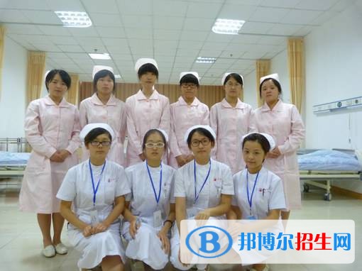 南充中專學校學什么