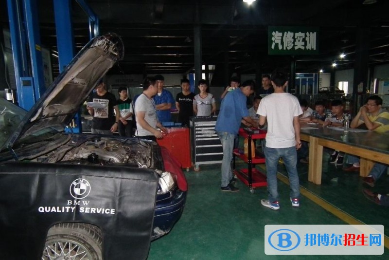 南充中專學校哪個專業(yè)好