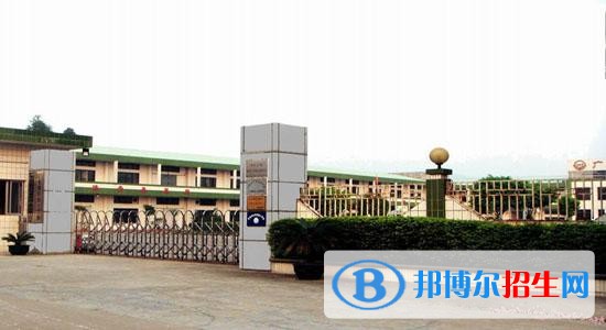 霍州技工學(xué)校2019年報(bào)名條件、招生對(duì)象
