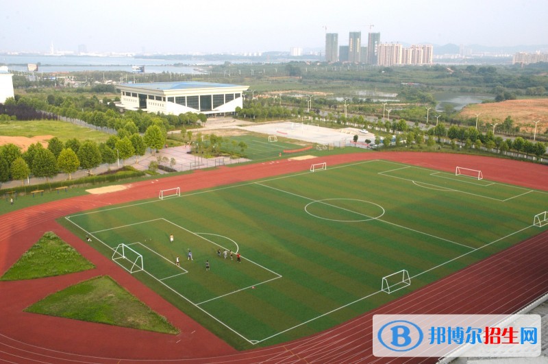 長江工程職業(yè)技術(shù)學(xué)院單招報(bào)名時間