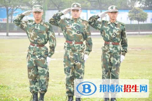 眉山中專(zhuān)學(xué)校和中專(zhuān)有哪些區(qū)別