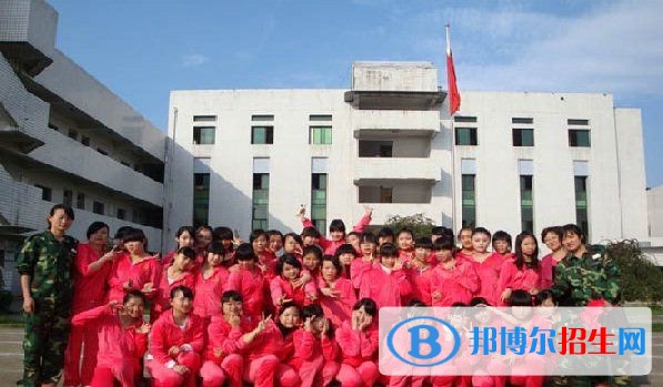 自貢讀什么中專學校最好