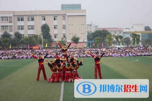 金堂實驗中學是公立嗎，金堂中學是國家重點中學嗎