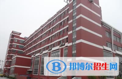 無(wú)錫中專(zhuān)學(xué)校是什么學(xué)校