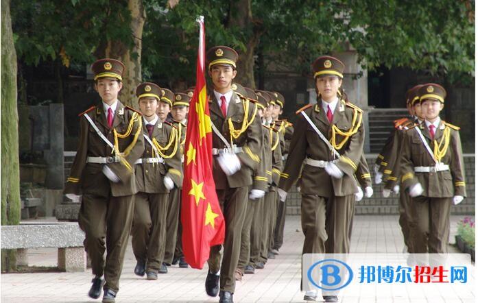 遵義南白中學2019年招生簡章