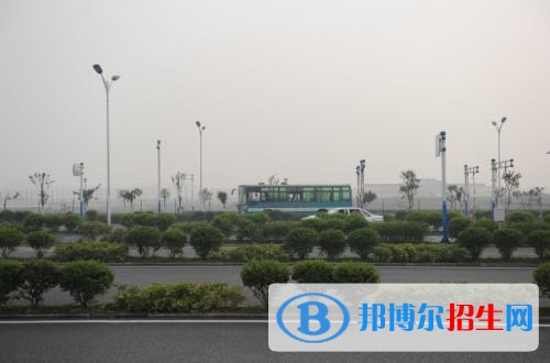 重慶公共運(yùn)輸職業(yè)學(xué)院五年制大專2019年報(bào)名條件、招生要求、招生對(duì)象