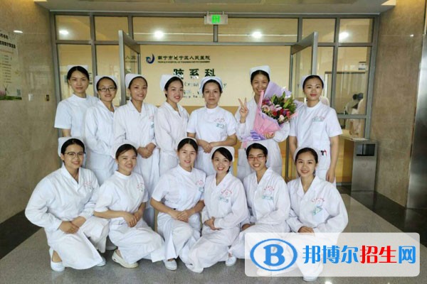職高幼師與護士哪個好
